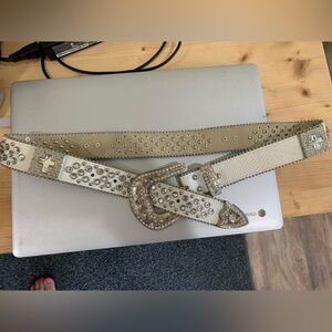 Studded White and Silver Faux Rhinstine Studded Crosses Belt 31-36”